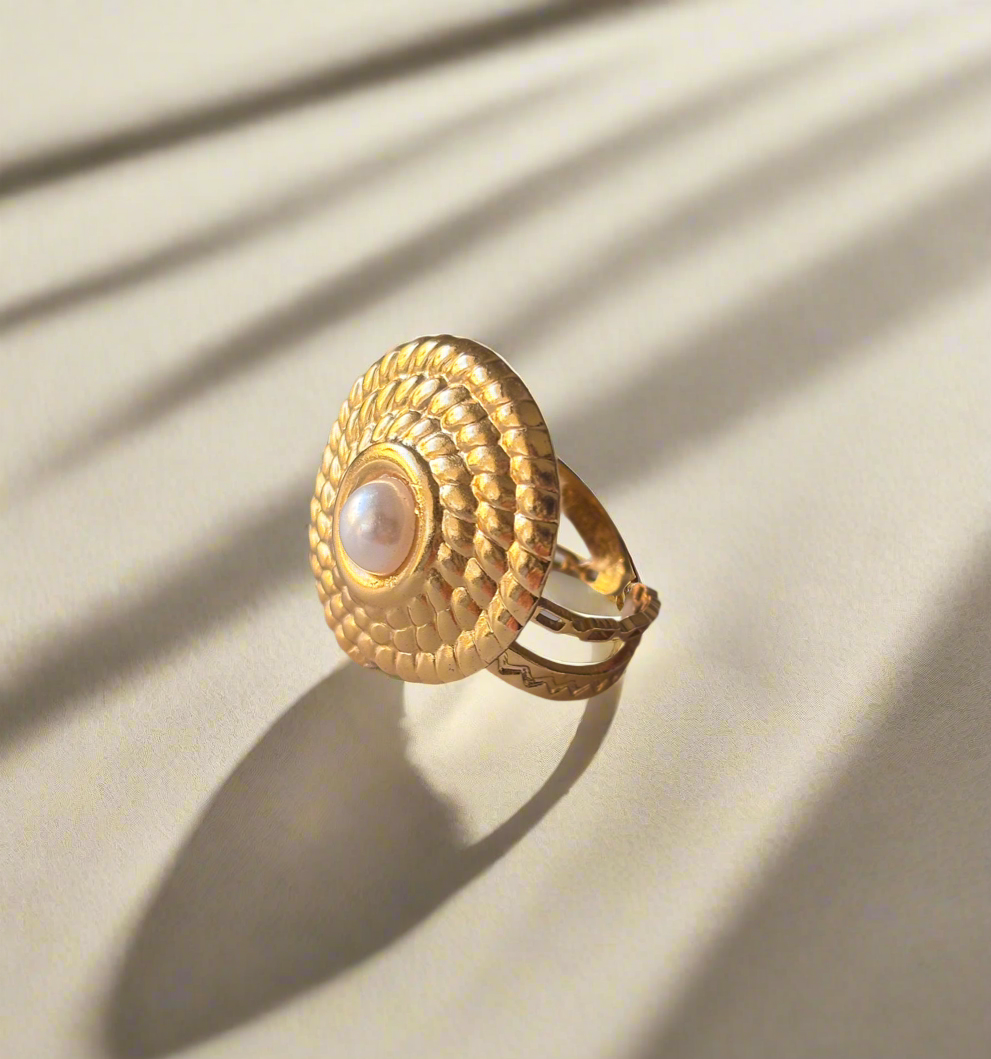 NOYA_ Anello con pietra bianca