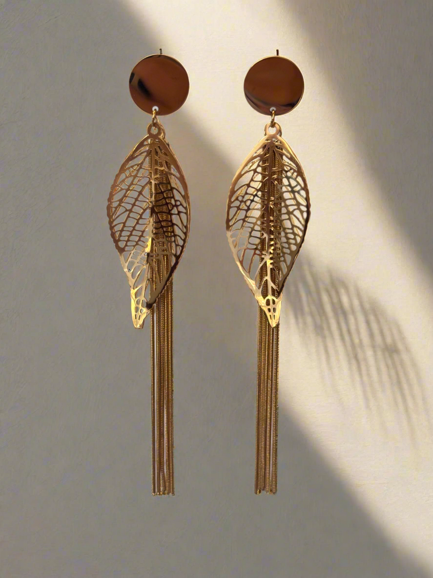 NOYA _ Orecchini a forma di foglia