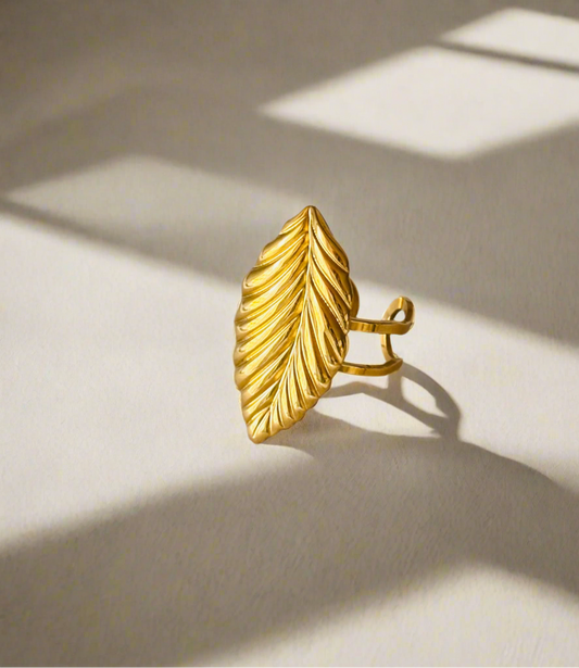 NOYA_ Anello a forma di foglia