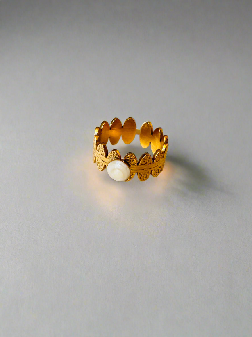 NOYA_ Anello con pietre Bianche